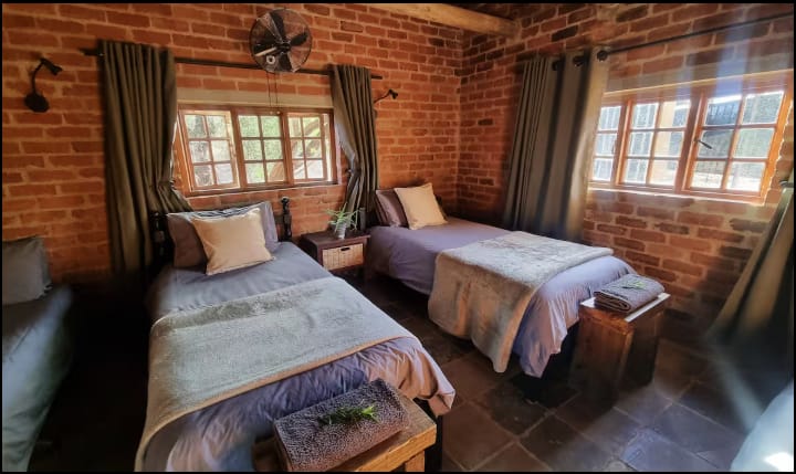 5 Bedroom Property for Sale in Swartruggens North West